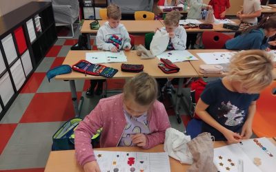 Mit Legematerial ein Haus gestalten